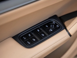 Porsche Cayenne Base Coupe AWD 2026