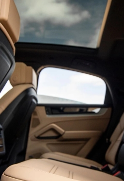 Porsche Cayenne Base Coupe AWD 2026
