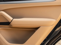 Porsche Cayenne Base Coupe AWD 2026