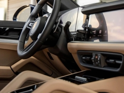 Porsche Cayenne Base Coupe AWD 2026