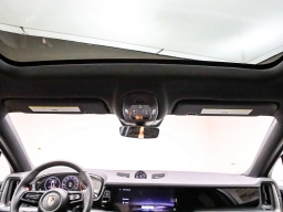 Porsche Cayenne Base Coupe AWD 2026