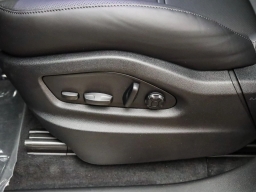 Porsche Cayenne Base Coupe AWD 2026