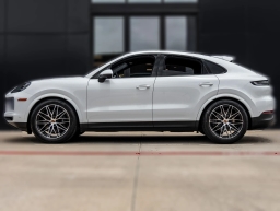 Porsche Cayenne Base Coupe AWD 2026
