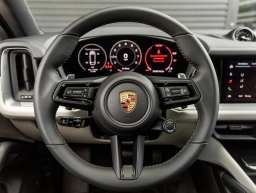 Porsche Cayenne Base Coupe AWD 2026
