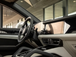 Porsche Cayenne Base Coupe AWD 2026