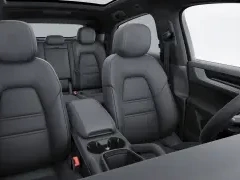 Porsche Cayenne Base Coupe AWD 2026