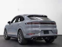 Porsche Cayenne Base Coupe AWD 2026
