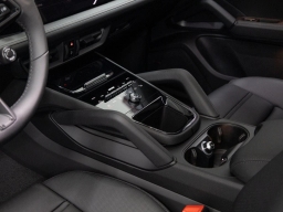 Porsche Cayenne Base Coupe AWD 2026