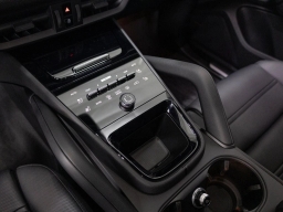 Porsche Cayenne Base Coupe AWD 2026