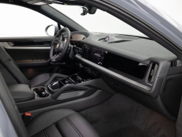 Porsche Cayenne Base Coupe AWD 2026