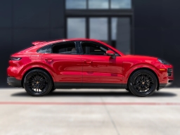 Porsche Cayenne Base Coupe AWD 2026