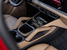 Porsche Cayenne Base Coupe AWD 2026