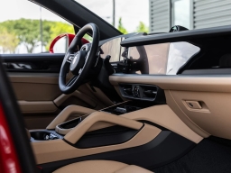 Porsche Cayenne Base Coupe AWD 2026