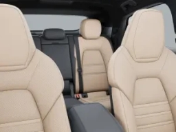 Porsche Cayenne Base Coupe AWD 2026