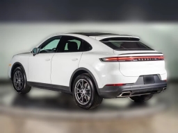 Porsche Cayenne Base Coupe AWD 2026