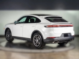 Porsche Cayenne Base Coupe AWD 2026