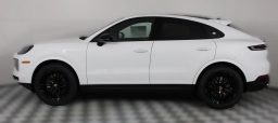 Porsche Cayenne Base Coupe AWD 2026