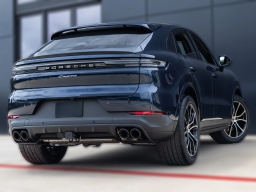 Porsche Cayenne Base Coupe AWD 2026