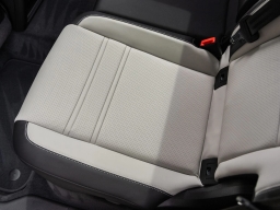 Porsche Cayenne Base Coupe AWD 2026