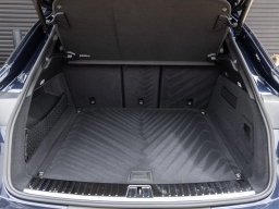 Porsche Cayenne Base Coupe AWD 2026