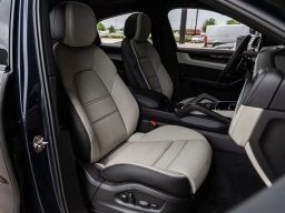 Porsche Cayenne Base Coupe AWD 2026