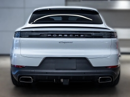 Porsche Cayenne Base Coupe AWD 2026