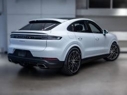 Porsche Cayenne Base Coupe AWD 2026