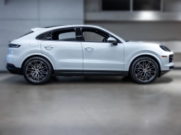 Porsche Cayenne Base Coupe AWD 2026
