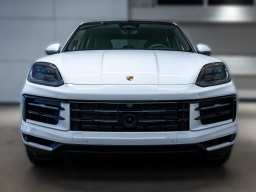 Porsche Cayenne Base Coupe AWD 2026