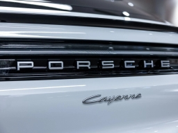Porsche Cayenne Base Coupe AWD 2026