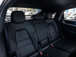 Porsche Cayenne Base Coupe AWD 2026