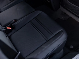 Porsche Cayenne Base Coupe AWD 2026
