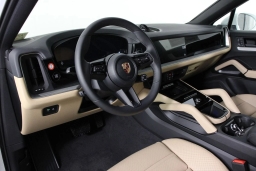 Porsche Cayenne Base Coupe AWD 2026