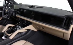 Porsche Cayenne Base Coupe AWD 2026