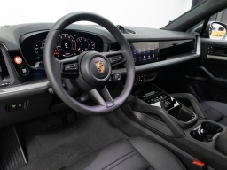 Porsche Cayenne Base Coupe AWD 2026