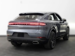 Porsche Cayenne Base Coupe AWD 2026