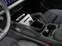 Porsche Cayenne Base Coupe AWD 2026