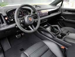 Porsche Cayenne Base Coupe AWD 2026