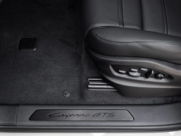 Porsche Cayenne Base Coupe AWD 2026