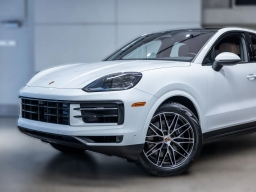 Porsche Cayenne Base Coupe AWD 2026