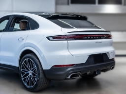 Porsche Cayenne Base Coupe AWD 2026