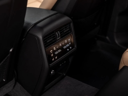 Porsche Cayenne Base Coupe AWD 2026