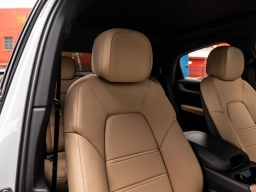 Porsche Cayenne Base Coupe AWD 2026