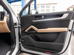 Porsche Cayenne Base Coupe AWD 2026