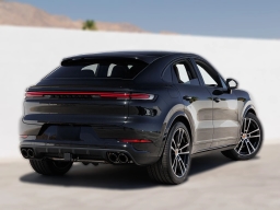 Porsche Cayenne Base Coupe AWD 2026