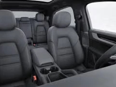 Porsche Cayenne Base Coupe AWD 2026