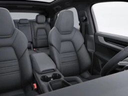 Porsche Cayenne Base Coupe AWD 2026