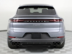 Porsche Cayenne Base Coupe AWD 2026