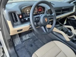 Porsche Cayenne Base Coupe AWD 2026