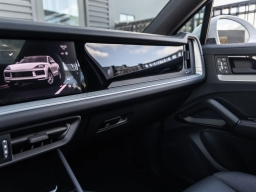 Porsche Cayenne Base Coupe AWD 2026